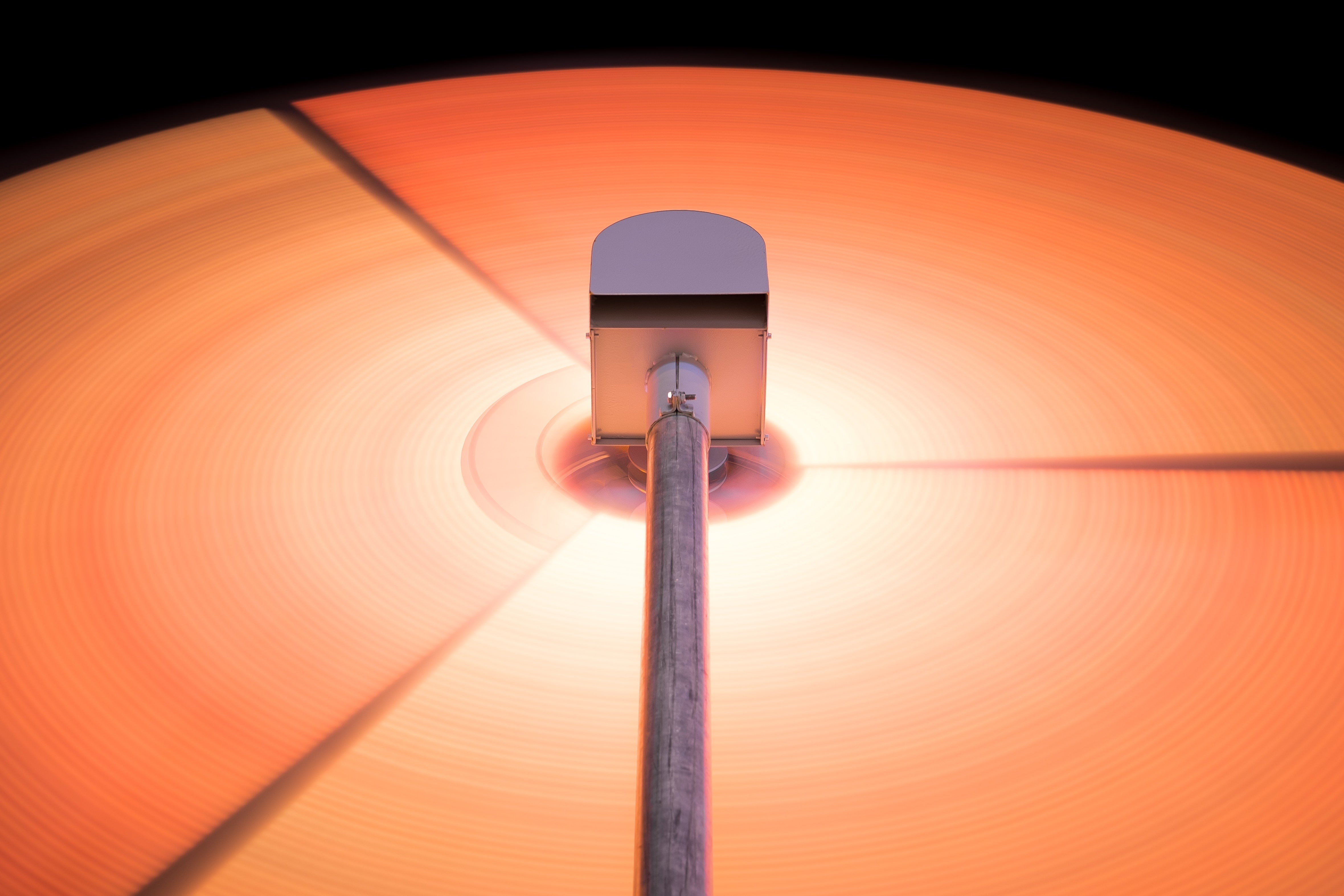 A Guide On How To Get Signed To A Record Label and Jumpstart Your Music Career To Stardom